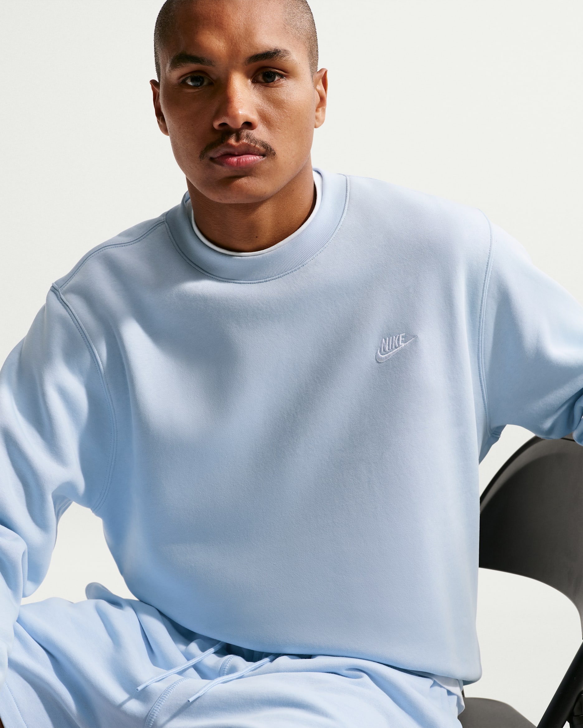 Nike Club Men's Fleece Crew. Nike CZ